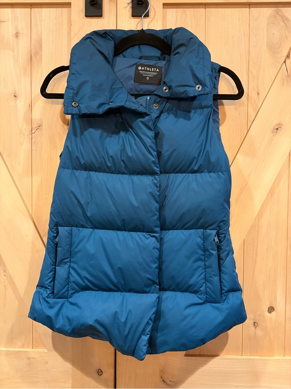 Athleta Teal Quilted Puffer Vest with High Collar NWOT